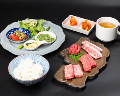 山形县, 山形县 | 咖喱源泉和牛烤肉花火锅 (严选和牛烤肉花火锅) |仅座位预訂