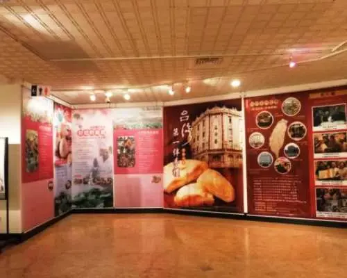 台中包車一日遊｜東海藝術街．大甲鎮瀾宮．高美濕地｜中英日語服務