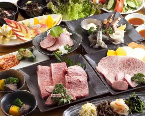 Tokyo｜Yakiniku OKUU Shinbashi Branch: Vé ăn "Thịt bò Yamagata" Wagyu hảo hạng (Chọn một trong hai)