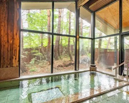 藏王溫泉石清水料理旅館 城裡