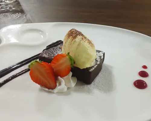 Numazu and Mishima, Shizuoka Prefecture | altiero (altiero) | Seat Reservation Only