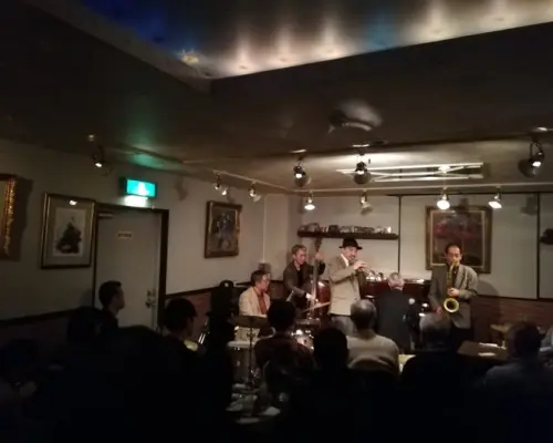 大阪府玉造市松屋町 | Glover Tei爵士现场酒吧 (JAZZ LIVE BAR Glover Tei) |仅座位预订