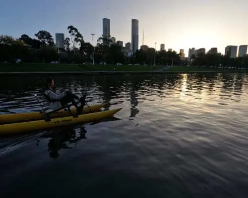 야라 강에서의 워터바이크 모험 | 멜버른