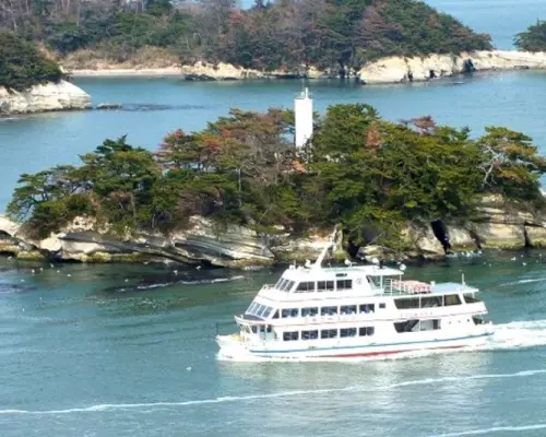 【日本旅遊】連休瘋東北～奧入瀨森呼吸、弘前城賞櫻花、猊鼻溪輕舟遊、秋田縱貫鐵道五日