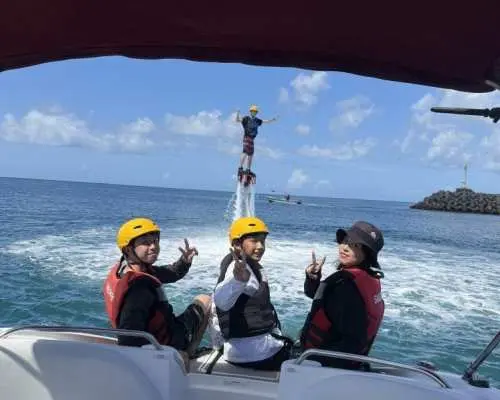 【沖縄・宜野湾】那覇から最短！今話題のフライボード