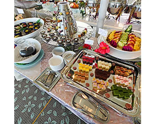 [Okinawa, Miyakojima] ☆ Enjoy dinner and sunset cruising on the prefecture's first underwater observation cruise ship, "Mont Blanc" ♪