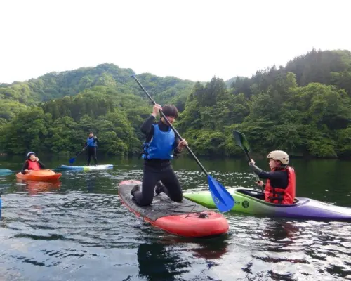 【磯部温泉 近郊／関東 群馬】 SUP＆カヤック(急流川下り用1人乗)体験　☆半日で両方乗り比べ　自然体験 観光 レジャー　◎軽井沢も近い