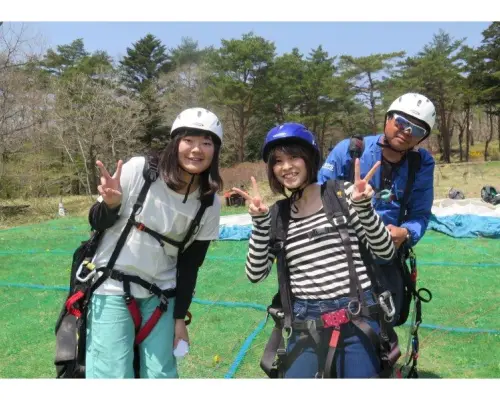 [Tochigi, Nasu Highlands] Feel at ease even if it's your first time! Tandem flight experience! Take a stroll through the air with a professional tandem pilot!