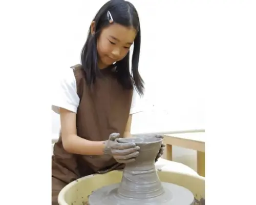 [Tokyo, Akabanebashi] Family Pottery Experience (Electric Pottery Wheel) 10% OFF the experience fee when participating as a family! [Perfect for Golden Week outings!]