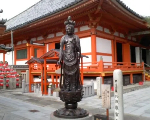 【京都・京都駅周辺】この地域にも怪奇談や幽霊談が…。ガイドと巡る「京都ミステリー紀行・東山編」
