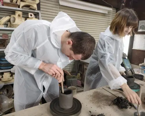 [Hyogo, Himeji City] Limited to one group per day. Bizen ware pottery experience on a hand-cranked potter's wheel! Make tea bowls, vases, plates, and more!