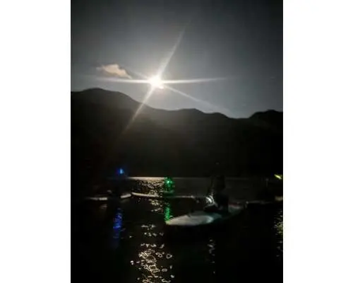 [Mie, Miyagawa Dam Lake] Japan's cleanest river, the Miyagawa River. Relaxing night SUP experience (stand-up paddling) at the hidden Osugidani "Miyagawa Dam Lake"