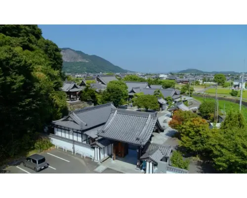 【香川縣善通寺】在與日本佛教界偉大人物空海相關的寺廟中體驗真言宗密教的賞月冥想方法。