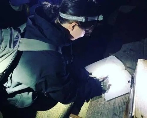 [Sapporo Night Hike] Encounter breathtaking night views in the tranquil mountains | Sankakuyama Hike <Beginners Welcome>