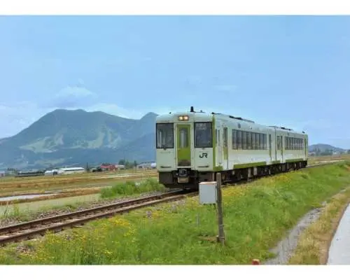 【長野・飯山・栄村】飯山駅から森宮野原駅へ。帰路は乗り鉄旅を楽しむ、e-bike乗り捨てプラン