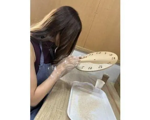 [Okinawa, Miyako Island] ~Book at a time that suits you!~ Experience ocean resin art! Create a beautiful piece of art inspired by the ocean of Miyako Island with our popular 'Clock Resin Art'!