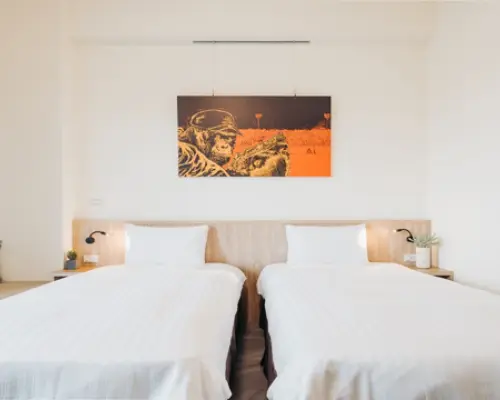 Add-on High Speed ​​Rail tickets for Up to 25% Off| Pingtung 2-Day Tour | Donggang Seafood Rice & Wangchuan Culture Museum & Encounter Secret B&B & Round-Trip High Speed ​​Rail Tickets | High Speed ​​Rail Holiday