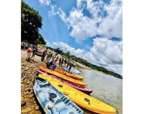 天草の綺麗な海を満喫！九州屈指の透明度の天草市牛深の海でSUPorカヤック！デリバリーランチセット付きの半日(2時間半ロングプレイ)
