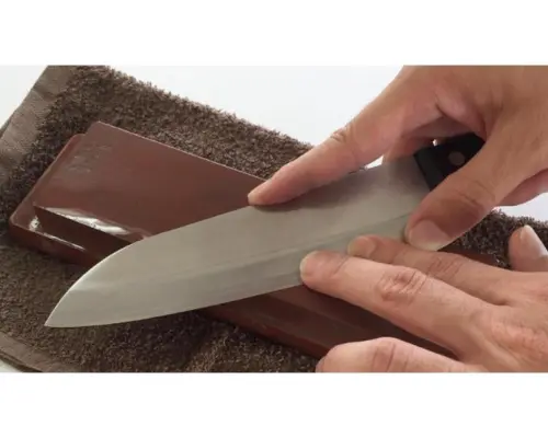 [Osaka, Sakaisuji-Honmachi] One-on-one knife sharpening lessons! Beginners welcome, bring one knife, if you wish to purchase a whetstone, please apply for the plan that includes a whetstone!