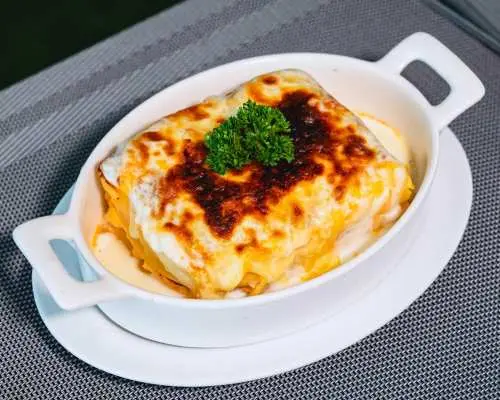 Green Park Restaurant at Cross Vibe Bangkok Srinakarin | Bangkok