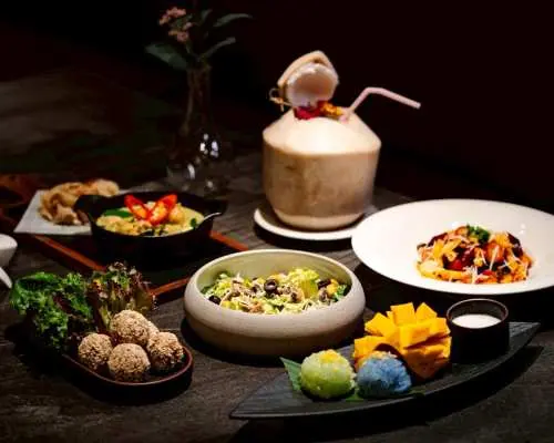 20/22 Away Sukhumvit 的 Twenty / Twenty-Two 酒吧和餐厅 | ประเทศไทย