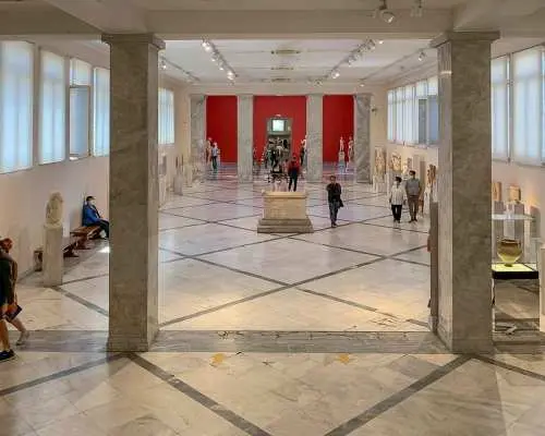 National Archaeological Museum Expert led Private Tour｜Greece