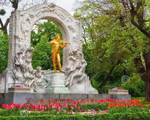 布达佩斯出发维也纳私人一日游，专业导游陪同｜奥地利