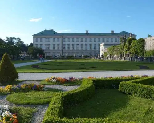 Salzburg Stories: A Private Walking Tour With Local Guide｜Austria