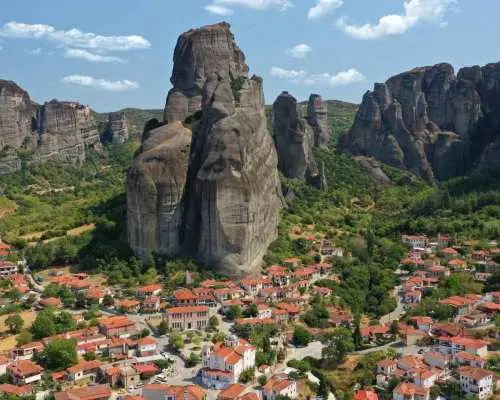 Meteora, Kalampaka, Trikala Private Tour (14 hours)｜Greece
