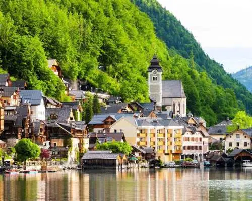 Vienna: Hallstatt, Salzburg and Mountains Lakes Tour｜Austria
