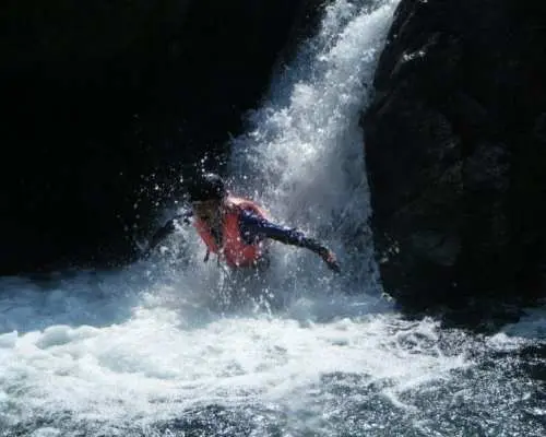 [Kumamoto Prefecture] Ninja x Canyoning (2-3 person group) Peak season: July 1st to September 23rd