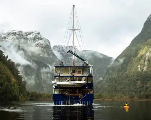 밀포드 사운드 럭셔리 체험 비즈니스 클래스 | 뉴질랜드