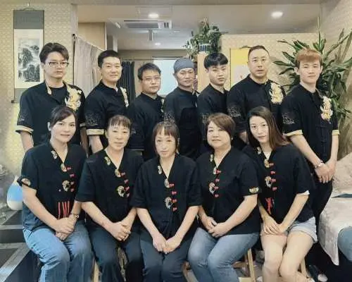 일본 언론에서 요코하마 차이나타운 마사지 서비스를 추천했습니다: 시진 구룡 타이완 발 마사지 & 림프 스파 릴렉세이션 패키지