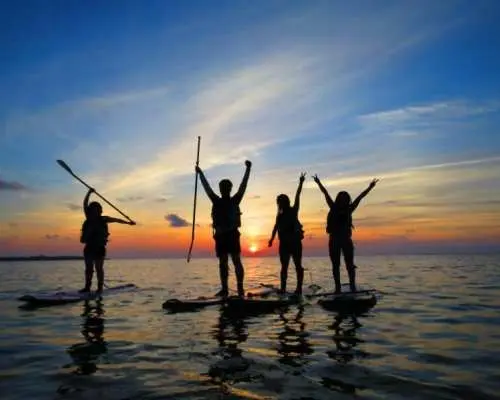 [Okinawa/Nago] Sunset SUP experience on a private tour for "only one group" ☆ All photos taken will be given to you! Equipment rental is free!