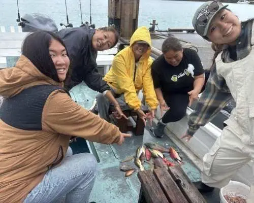 【沖縄/アメリカンビレッジ】4名様以上でお得⭕船貸切❤️体験釣りプラン❤️お子様初心者歓迎⭕現役の漁師船長が完全サポート⭕手ぶらで参加⭕