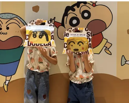 Kobe, Japan | DODEKA Giant Crayon Shin-chan Cookie DIY & Pizza Making Experience | Direct access from Kobe Sannomiya Station - Recommended for families and couples
