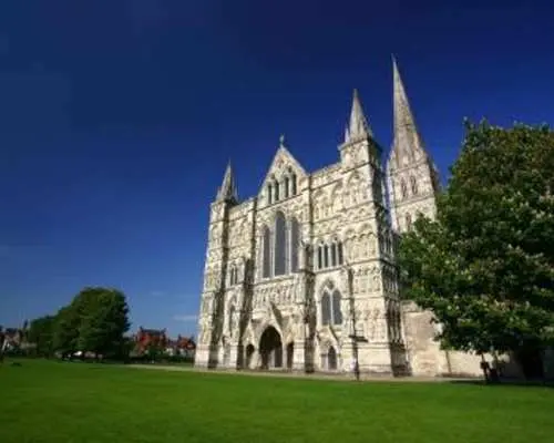 Southampton Port: London via Salisbury, Stonehenge & Windsor｜United Kingdom