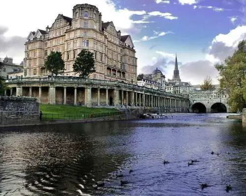 From London: Stonehenge & Roman Baths Full-Day Trip｜United Kingdom