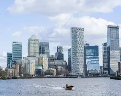 London: 70-Minute Thames Barrier Speedboat Tour｜United Kingdom