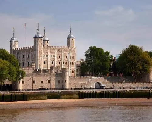 パリ発：ロンドンへの日帰り旅行（バスとリバーツアー付き）｜イギリス