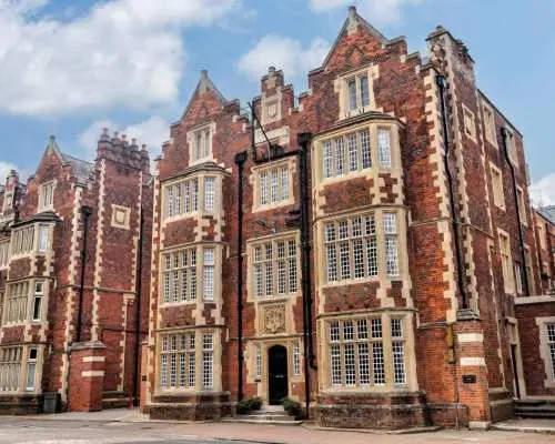 London: Royal Windsor Afternoon Tea Bus Tour｜United Kingdom