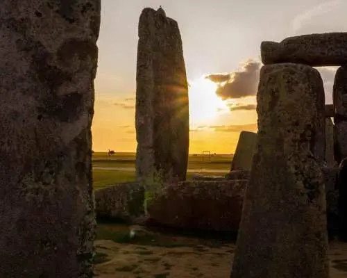 Stonehenge: Inner Circle Access Private VIP Tour｜United Kingdom