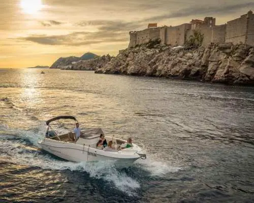 Dubrovnik: Tour ngắm hoàng hôn với toàn cảnh tường thành | Croatia