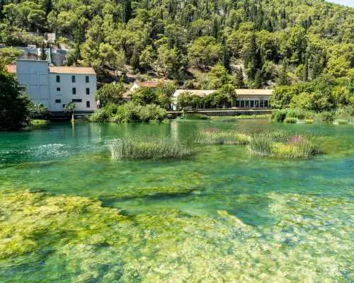 Split: Private Transfer to Krka with Driver & Optional Guide｜Croatia