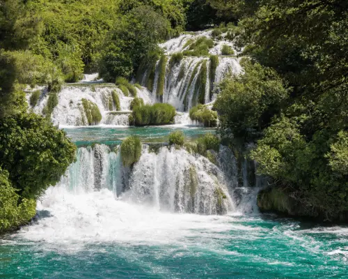 Krka Waterfalls Guided group walking tour from Split｜Croatia