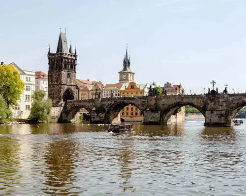 Prague Cruise: 1-Hour on the River Vltava｜Czechia