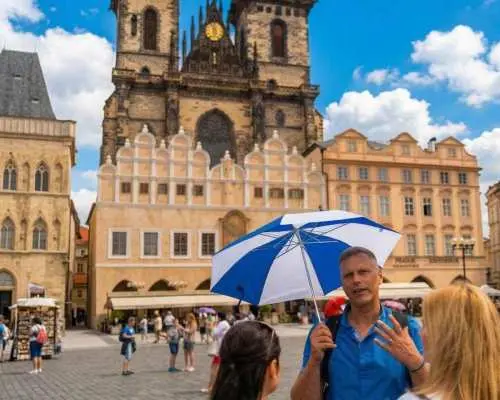 Prague 3-Hour Tour with Astronomical Clock Admission｜Czechia