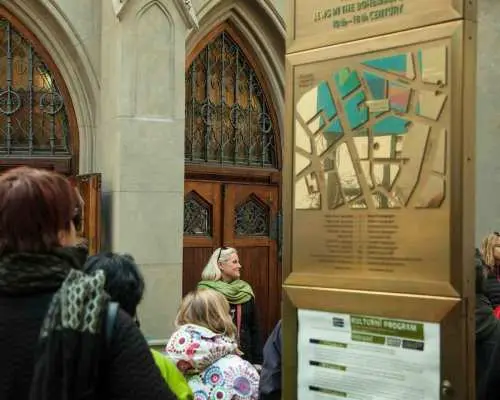 Prague: Old Town and Jewish Quarter Guided Tour in German｜Czechia