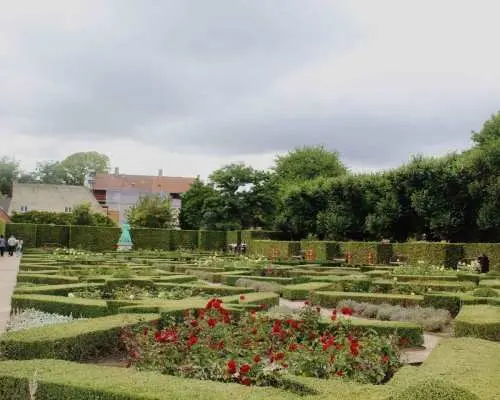Copenhagen: Rosenborg Palace Tour & Canal Cruise｜Denmark