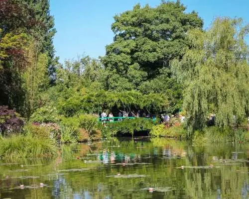 From Paris: Giverny Trip with Audio Guide or Live Guide｜France